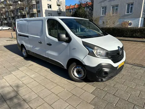 Renault Trafic 1.6 dCi T29 L2H1 Comfort Energy 3pers Airco Trekhaak