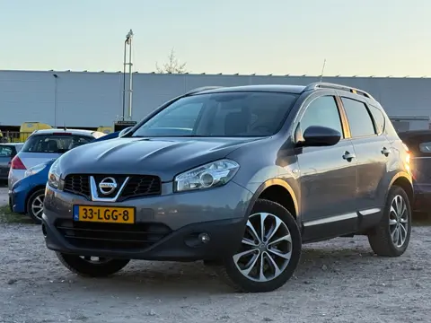 Nissan Qashqai 1.6 Connect Edition/ PANO/ NAVI/ VELGEN