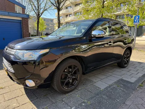 Mitsubishi Outlander 2.0 PHEV Instyle