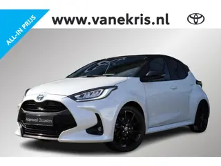 Toyota Yaris 1.5 Hybrid Style Bitone, Stoelverwarming, Apple Carplay / Android Auto, Leder.