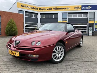 Alfa Romeo Spider 3.0-12V V6