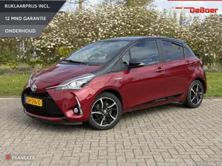 Toyota Yaris 1.5 Hybrid Bi-Tone