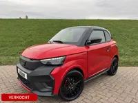 Ligier Brommobiel JS50 C Sport Ultimate !!! Verkocht !!! Airco | Apple Carplay | Achteruitrijcamera 