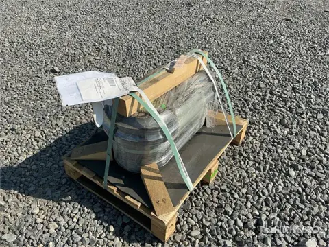 O & K of (2) O & K F30 i=37 Chassis Transmission to fit