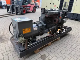 WHITE Multifuel Leroy Somer 100 kVA generatorset (bj 1999)