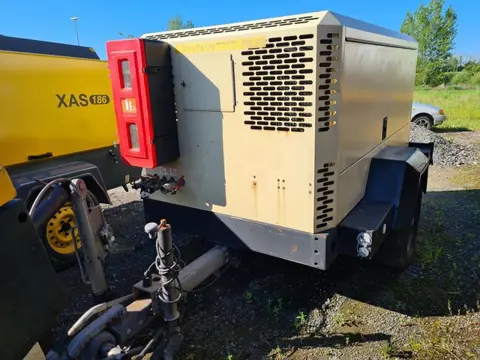 Doosan 10/105 - N (bj 2010)