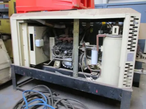 Ingersoll Rand 10/105 (bj 2008)