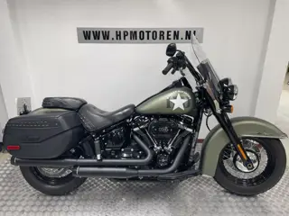 Harley-Davidson FLHCS SOFTAIL CLASSIC 115 ANNIVERSARY 114