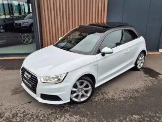 Audi A1 Sportback 1.8 TFSI 192pk S-Line | Automaat | Pano | Navi | Bose | Clima