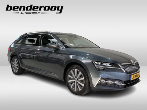 Škoda Superb Combi 1.4 TSI iV 218pk | Trekhaak | Elektrische stoelen