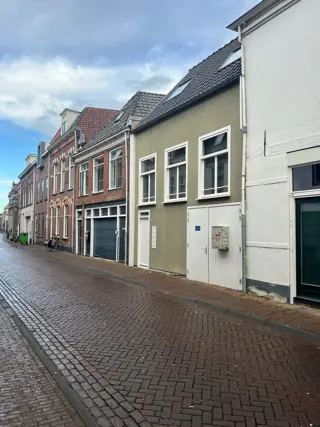 Woning aan de Hofstraat te Kampen