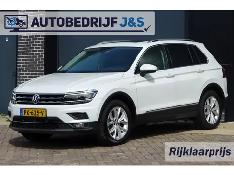 Volkswagen Tiguan 2.0 TSI 4Motion DSG Highline| Allseason| Trekhaak | Rijklaarprijs! | 12 Maanden Ga
