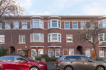 Woning aan de Voorthuizenstraat te Den Haag