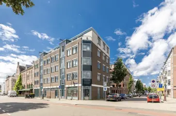 Woning aan de Wagenaarstraat te Amsterdam