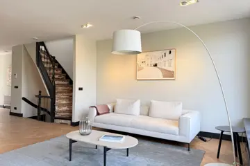 Woning aan de Hooikade te Den Haag