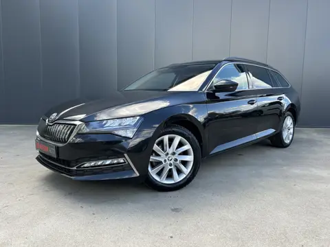 Škoda Superb 1.4 TSI iV 1e EIGENAAR VIRTUAL COCKPIT CAMERA MEMORY STOEL LED NAVI ECC CRUISE