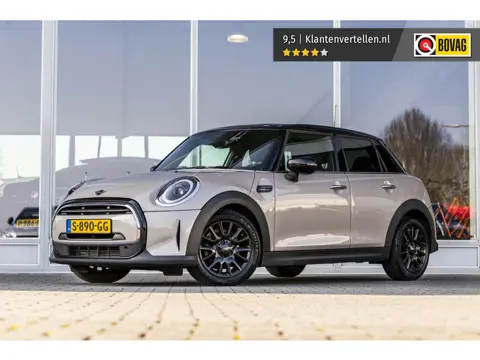 MINI Mini 1.5 Cooper Classic | LED | NL Auto (bj 2023)
