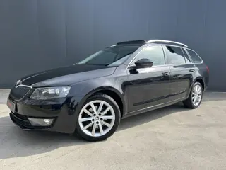 Škoda Octavia Combi 1.4 TSI AUTOMAAT PANO DAK CRUISE LED NAVI ECC TREKHAAK