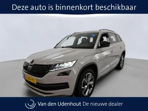 Škoda Kodiaq 1.5 TSI DSG Sportline Business | Trekhaak | Matrix-LED | Camera | Navi | Memory