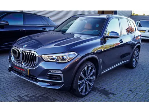 BMW X5 XDrive40i High Executive | Skylounge Pano | Massage | LASER LED | Swarovski Krystal Pook | 22