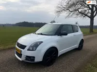 Suzuki Swift 1.6 Sport AIRCO / LMV / NIEUWE APK