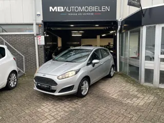 Ford Fiesta 1.0 Style/5 Drs/ 1 jr.APK/Clima/NAP/Trekhaak/Vol opties!!