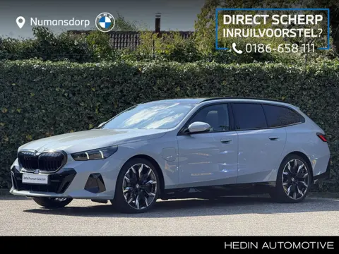 BMW 5 Serie Touring 550e xDrive | M-Sport Pro | Panorama | Driv. Ass. Prof. | Harman/Kardon | 21'' |