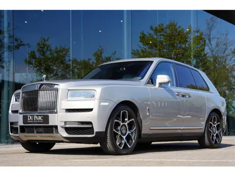 Rolls-Royce Cullinan 6.75 V12 / Bespoke Audio / Starlight / Twin-Coachline