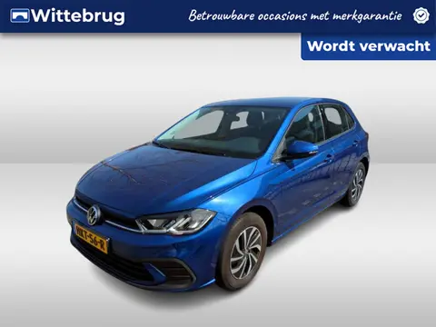 Volkswagen Polo 1.0 TSI Life Business / AUTOMAAT/ AIRCO/ PARK. SENSOREN + CAMERA/ DIGITAL DASH/ 15" 
