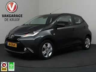 Toyota Aygo 1.0 VVT-i x-play | Camera | Automaat! | Airco!