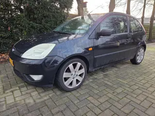 Ford Fiesta 1.3 Futura *LEES TEKST*