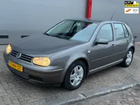 Volkswagen Golf 2.0 Highline