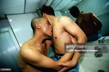 lief homo stel gezocht