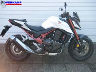 Honda CB750A (bj 2023)