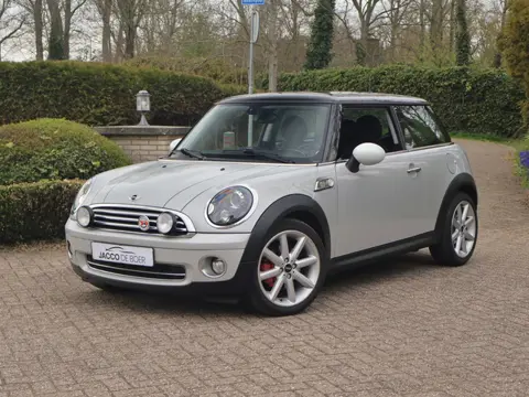 Mini Mini 1.6 Cooper Camden HarmanKardon/Stoelverwarm
