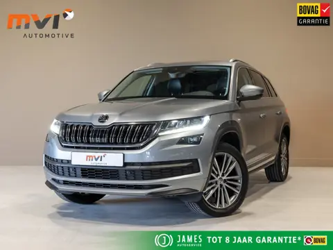 Skoda Kodiaq 2.0 TSI 4x4 Laurin & Klement 7 persoons / Panorama dak / Trekhaak / Leder / Rondomzicht