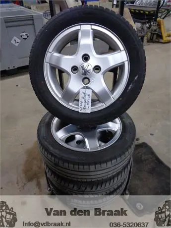 Peugeot 107 2005-2014 Aluminium velgenset 14 inch