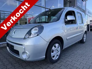 Renault Kangoo Automaat 3+1 Rolstoelauto 1.6-16V Expression (Zeer nette 3+1 Rolstoelauto met knielsy