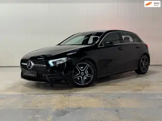 Mercedes-Benz A-klasse 180 Business Solution AMG | AMBIANCE | CAMERA | LED | DODEHOEK