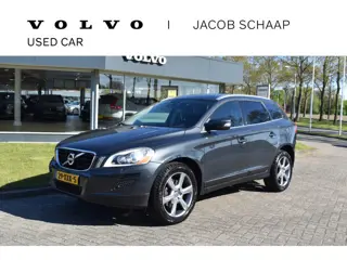 Volvo XC60 2.4 D5 AWD 215PK Automaat Summum | 5-cilinder | Leer | Panorama dak | Trekhaak |