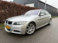 BMW 3 Serie 318i Executive / M-PAKKET / NAVI / CRUISE / AIRCO ECC