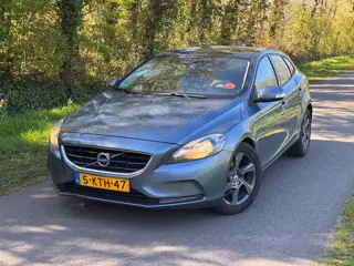 Volvo V40 1.6 D2 Kinetic |VLIEGWIEL HOORBAAR|