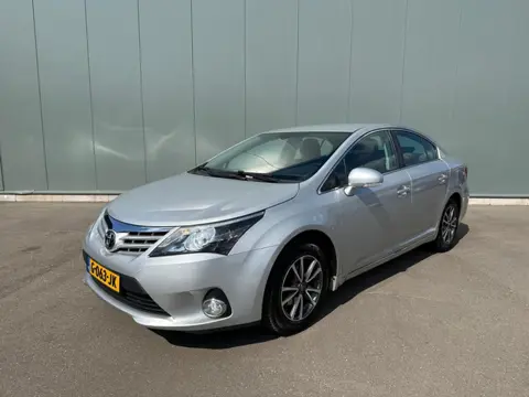 Toyota Avensis 1.6 VVTi Bns Top 5 CAMERA | ONDERHOUDSBOEKJE !