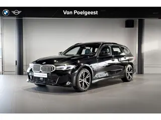 BMW 3 Serie Touring 330e xDrive | M Sport | Glazen Panoramadak | Stoelverwarming | Comfort Access | 