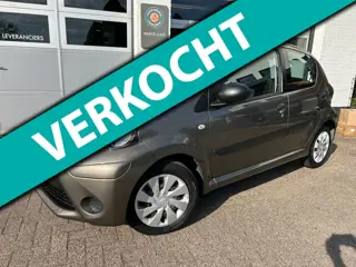 Toyota Aygo 1.0 VVT-i Access LAGE KM.STAND|5DRS