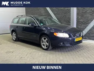 Volvo V70 T4 Limited Edition | Trekhaak | Leder | Stoelverwarming | Cruise Control | 17 Inch