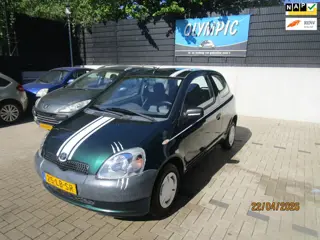 Toyota Yaris 1.0-16V VVT-i Eco +Nieuwe Apk