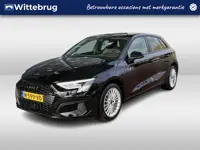 Audi A3 Sportback 30 TFSI 110pk S-Tronic Advanced edition / LED koplampen / Zwart Optiek / Navigatie
