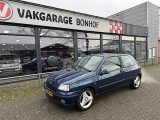 Renault Clio 1.8-16V (bj 1991)