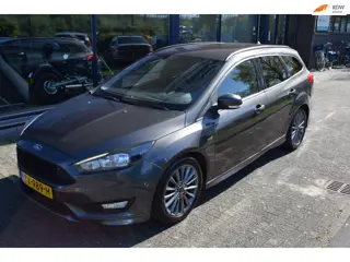 Ford Focus Wagon 1.0 ST-Line